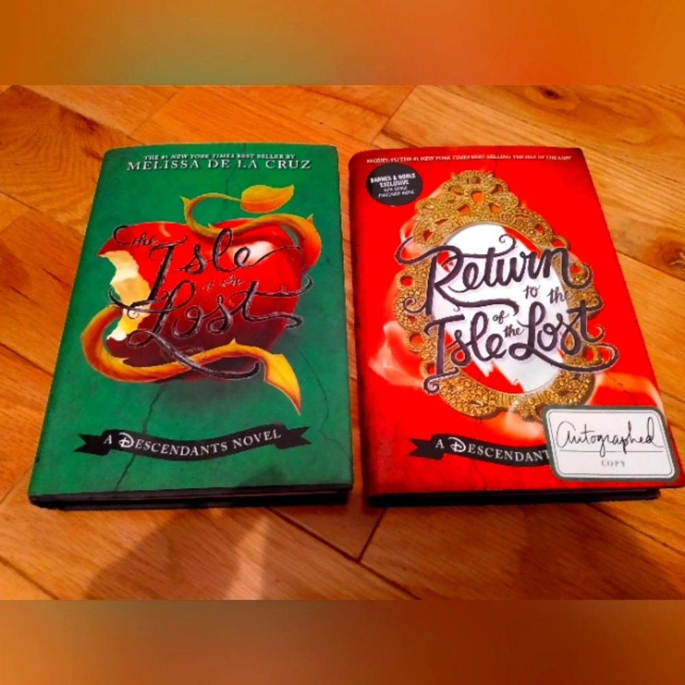 Isle of the lost/Return to the Isle of the lost 2 book set